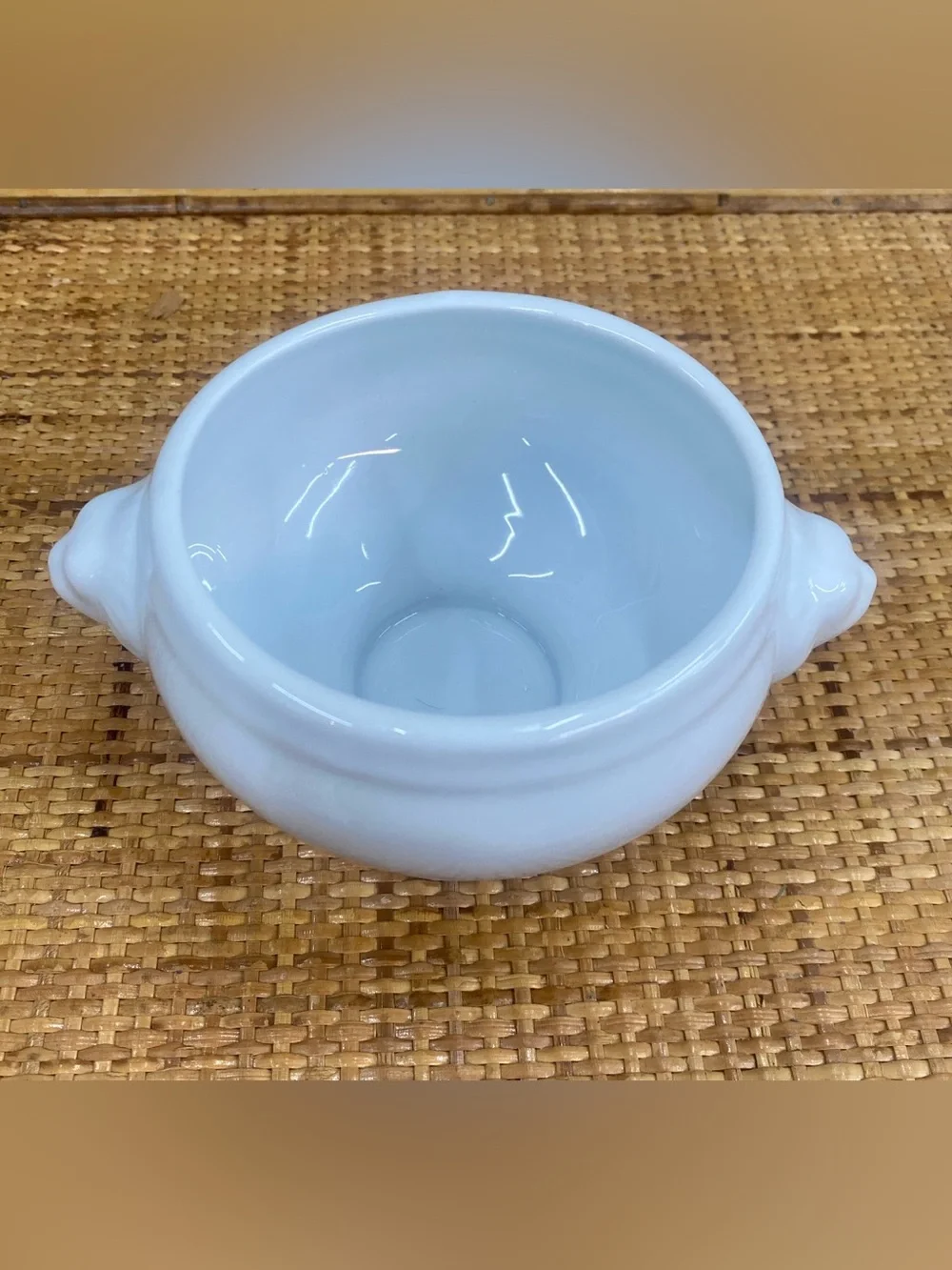 Set of 4- Sur La Table White Glazed Pedestal Soup Bowl w Lion Head Finials